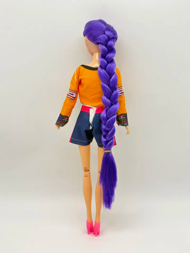 2026 New Model Girls' Gift Toy Princess Figurine Doll with Long Hair, Interchangeable Clothes, and Articulated Joints